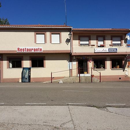 Hostal Atila Ricobayo Buitenkant foto